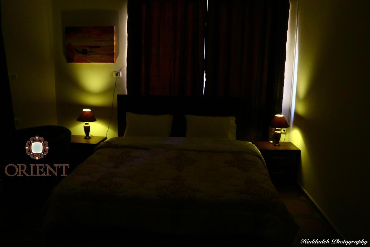 Orient Hotel Nablus Exterior foto